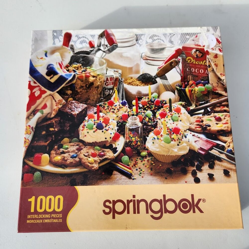 Springbok Treats and Sweets 1000 Piece Jigsaw Puzzle Vintage Toys Candy Cake Des